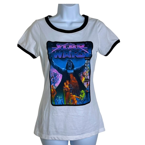 Her Universe Tops - Her Universe Star Wars retro tee sz Small